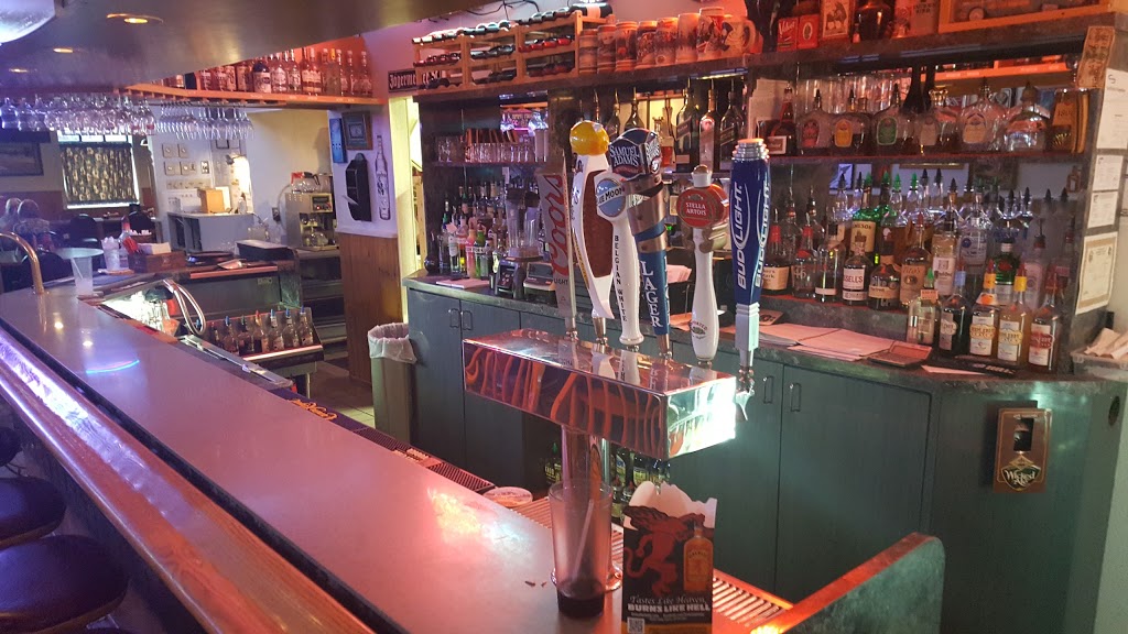 Black Angus Steakhouse | restaurant | 215 E 5th St, Canton, SD 57013, USA | 6059879000 OR +1 605-987-9000