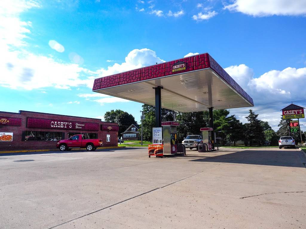 Caseys | meal takeaway | 111 S East St, Dakota, IL 61018, USA | 8154499239 OR +1 815-449-9239