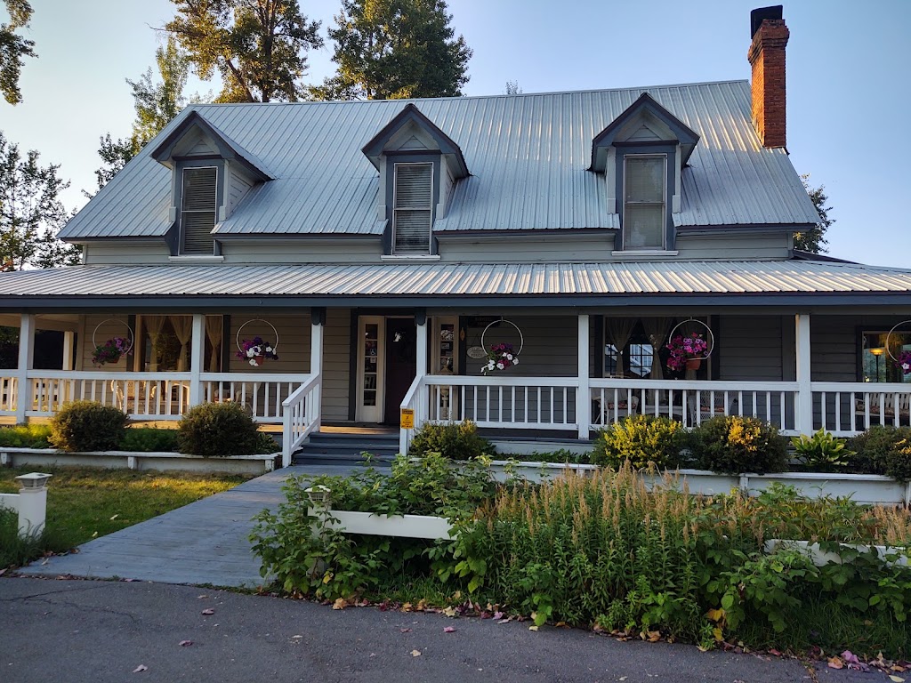 The Bidwell House | restaurant | 1 Main St, Chester, CA 96020, USA | 5302583338 OR +1 530-258-3338