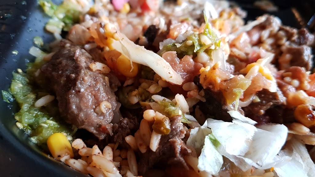 Moes Southwest Grill | restaurant | 2549 W Osceola Pkwy, Kissimmee, FL 34741, USA | 4073435833 OR +1 407-343-5833