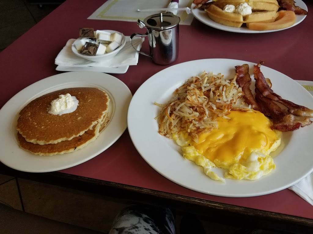 American Family Restaurant | restaurant | 1699 E Sauk Trail, Sauk Village, IL 60411, USA | 7089964664 OR +1 708-996-4664