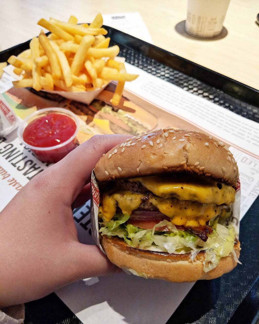 The Habit Burger Grill | restaurant | 706 Haddonfield Rd Ste 8, Cherry Hill, NJ 08002, USA | 8564880459 OR +1 856-488-0459