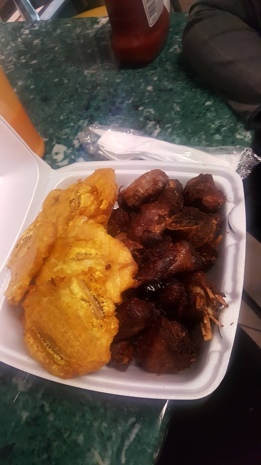 Le Cordon Bleu | restaurant | 4521 W Hallandale Beach Blvd, Hollywood, FL 33023, USA | 7862379967 OR +1 786-237-9967