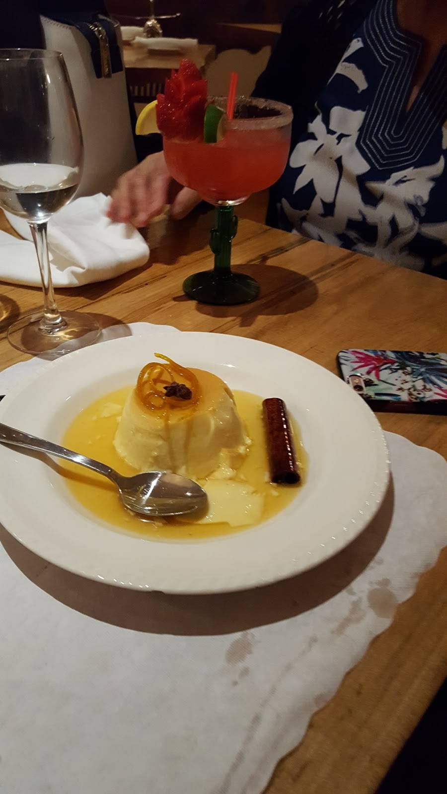 Madison Pub | restaurant | 1439 Madison Ave, Bridgeport, CT 06606, USA | 2033380203 OR +1 203-338-0203