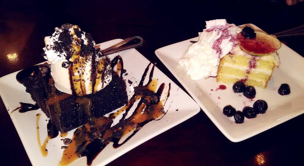 Ruby Tuesday | restaurant | 8680 Bartram Ave, Philadelphia, PA 19153, USA | 2153657587 OR +1 215-365-7587