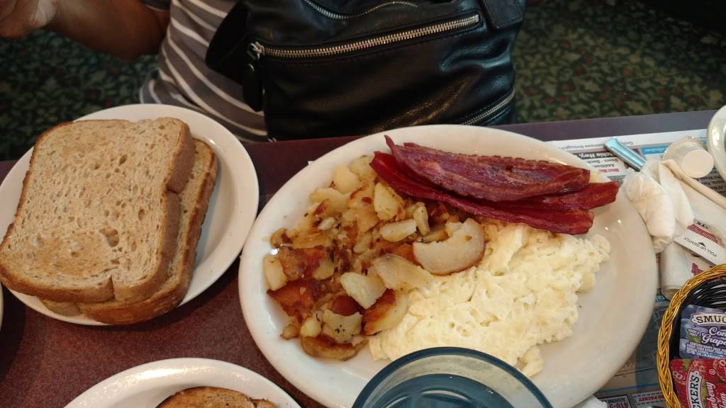 Double T Diner | restaurant | 1 Mountain Rd, Pasadena, MD 21122, USA | 4107669669 OR +1 410-766-9669