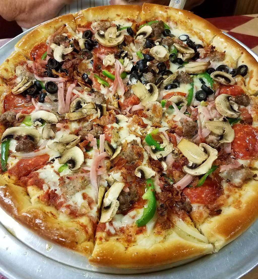 Mannys Pizza | restaurant | 4606 S Clyde Morris Blvd, Port Orange, FL 32129, USA | 3867677599 OR +1 386-767-7599
