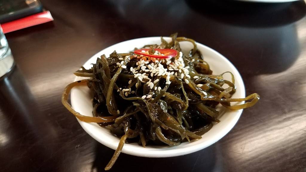 Chef Hung Taiwanese Beef Noodle | restaurant | 19369 Stevens Creek Blvd #100, Cupertino, CA 95014, USA | 4088992511 OR +1 408-899-2511