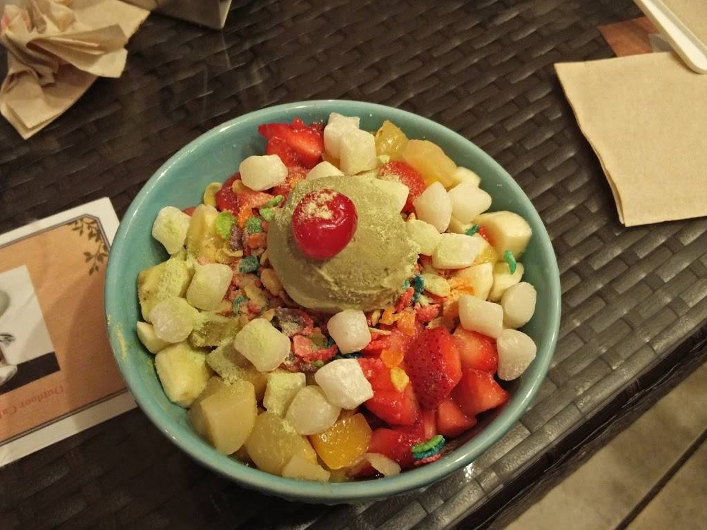 Outdoor Cafe | cafe | 3257 W Bryn Mawr Ave, Chicago, IL 60659, USA | 7735396078 OR +1 773-539-6078