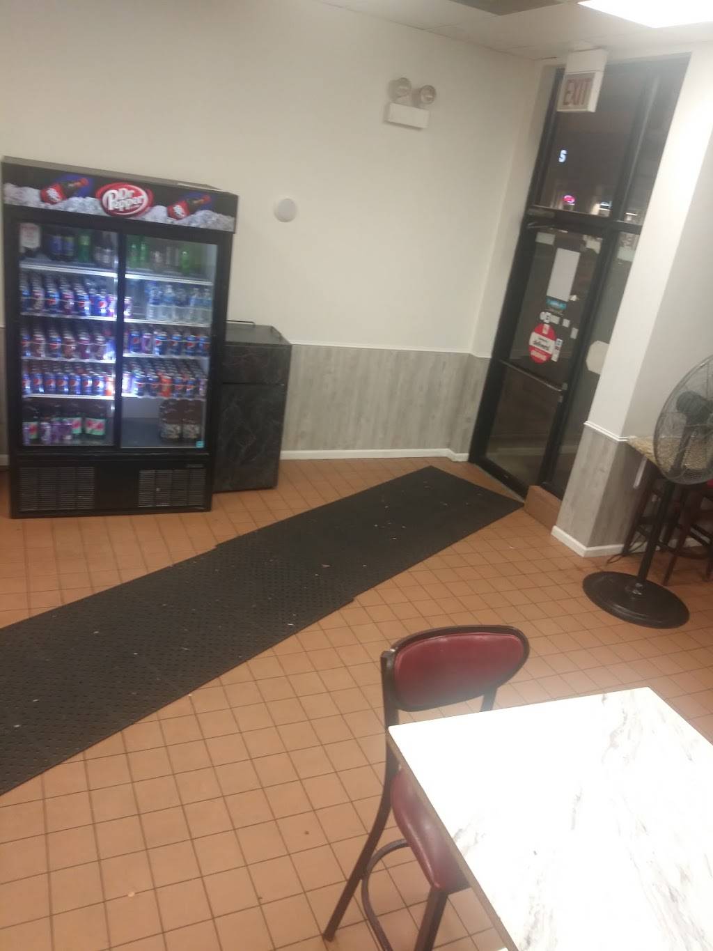 Sammys | restaurant | 1241 N Clybourn Ave, Chicago, IL 60610, USA | 3122667290 OR +1 312-266-7290