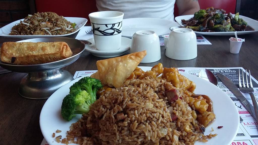 Chinaway | restaurant | 42 N Main St, Newport, ME 04953, USA | 2073682390 OR +1 207-368-2390