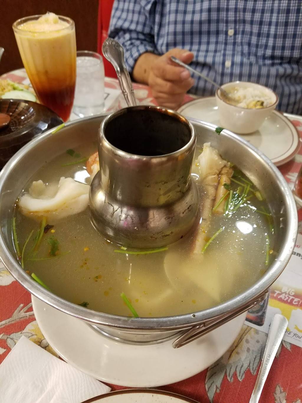 Ocha Classic Restaurant | restaurant | 9071 Van Nuys Blvd, Panorama City, CA 91402, USA | 8188927838 OR +1 818-892-7838