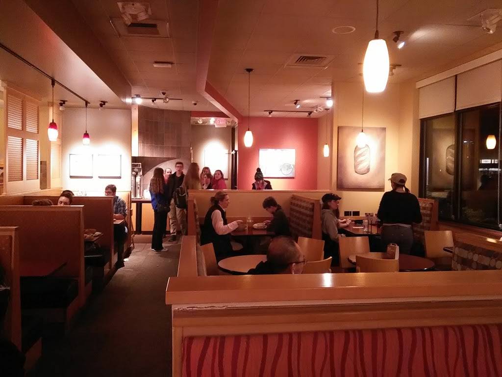 Panera Bread | bakery | 3067 W Shore Dr, Holland, MI 49424, USA | 6167382400 OR +1 616-738-2400