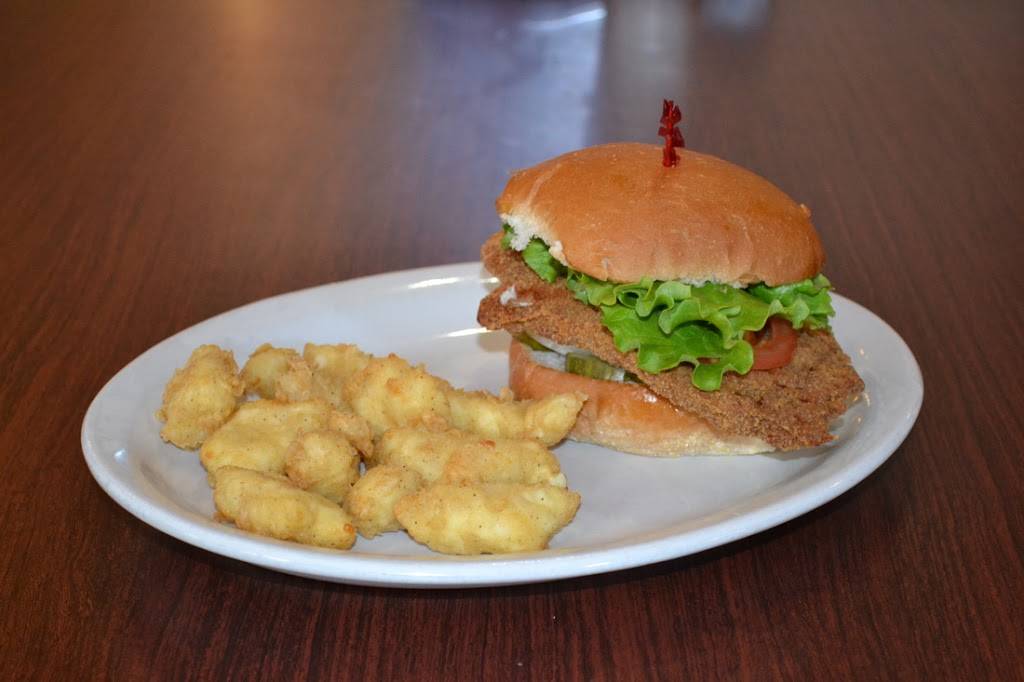 Todds Neighborhood Grill | restaurant | 207 3rd St, Parkersburg, IA 50665, USA | 3193468017 OR +1 319-346-8017