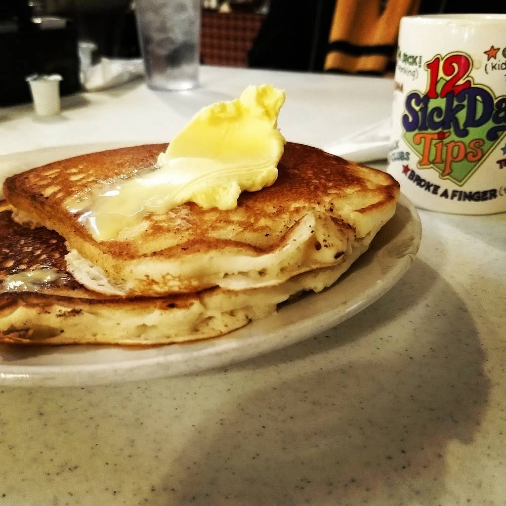 Dutch Plate | restaurant | 206 N Main St, Campobello, SC 29322, USA | 8644684584 OR +1 864-468-4584