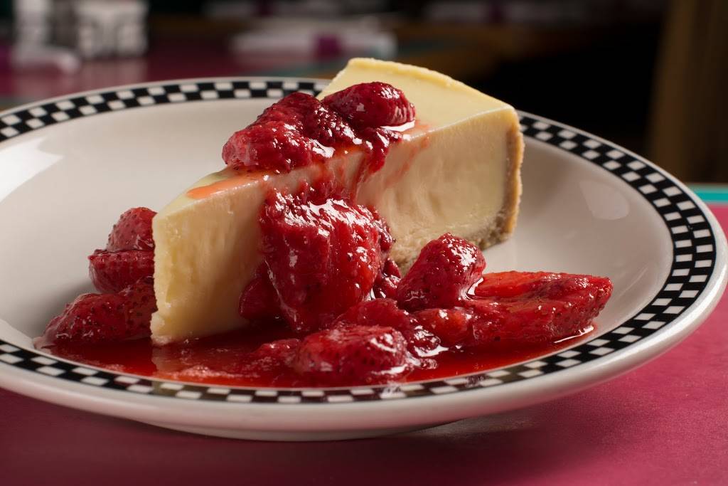 Mamas Italian Restaurant | restaurant | 1140 Lakeview Ave, Dracut, MA 01826, USA | 9789577117 OR +1 978-957-7117