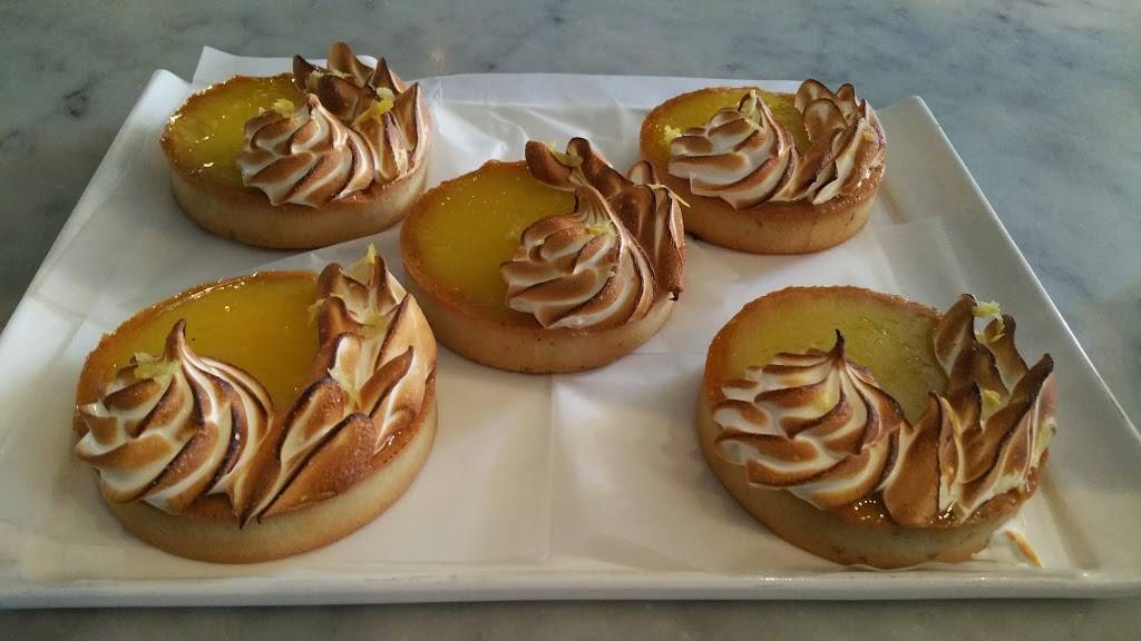 Basil Pizza & Wine Bar | restaurant | 270 Kingston Ave, Brooklyn, NY 11213, USA | 7182858777 OR +1 718-285-8777