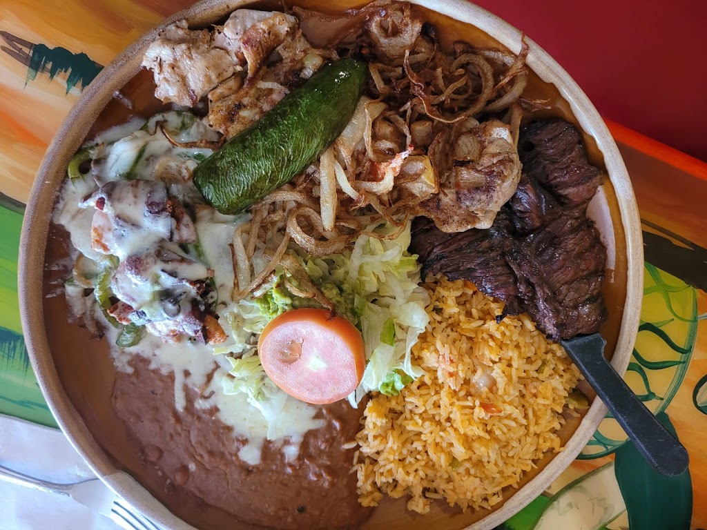 Camperos | restaurant | 301 Main Ave, Brewster, WA 98812, USA | 5096892183 OR +1 509-689-2183