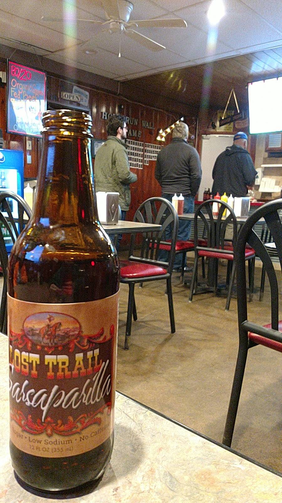 Tays Burger Shack | restaurant | 1019 Armour Rd, North Kansas City, MO 64116, USA | 8165418282 OR +1 816-541-8282