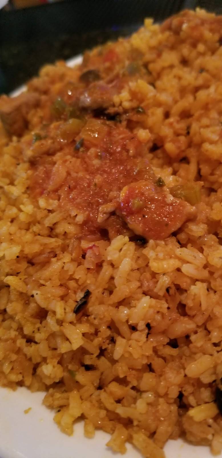 The Four4 Bar & Grill | restaurant | 45-1117 Kamehameha Hwy, Kaneohe, HI 96744, USA | 8088921289 OR +1 808-892-1289