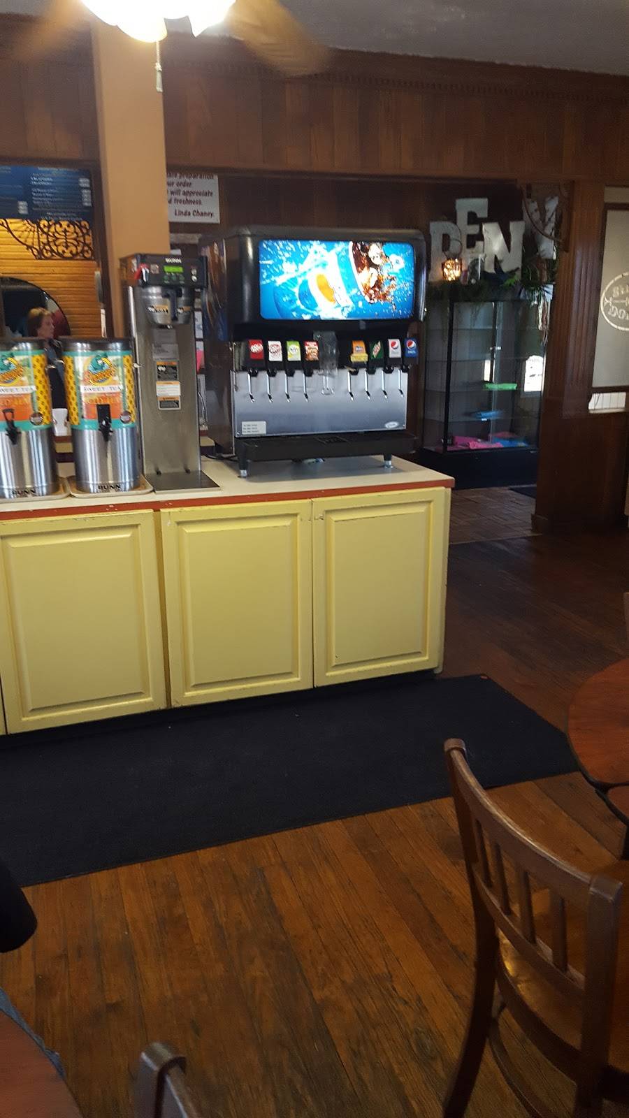 Penns Fish House Restaurant | restaurant | 613 W Government St, Brandon, MS 39042, USA | 6015911166 OR +1 601-591-1166