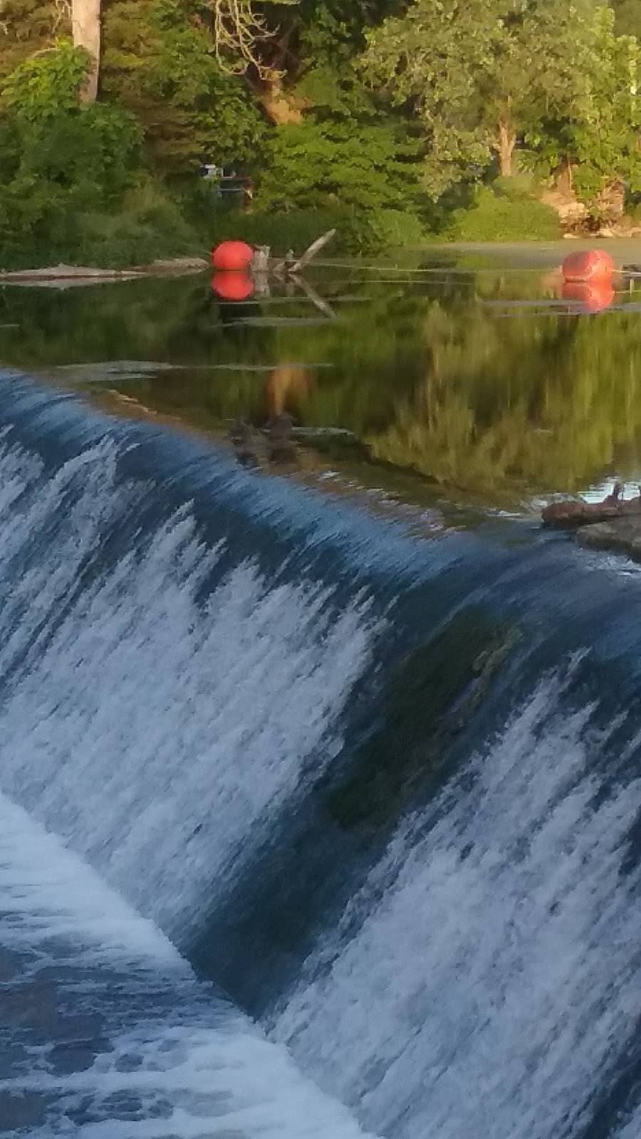 Subway | restaurant | 401 S Main St, Eaton Rapids, MI 48827, USA | 5176633067 OR +1 517-663-3067