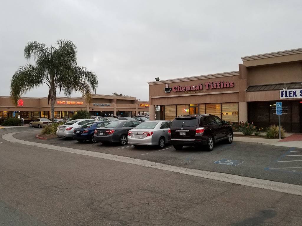 Surati Farsan Mart | restaurant | 9494 Black Mountain Rd, San Diego, CA 92126, USA | 8585497280 OR +1 858-549-7280