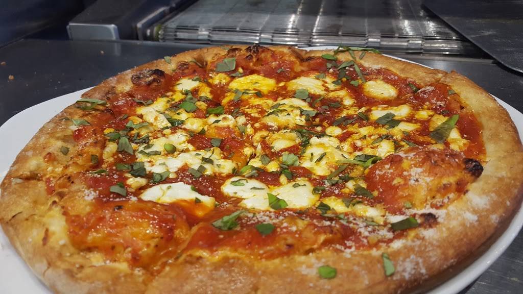 Woodland Pizza | restaurant | 40 Boulevard Saint-Jean-Baptiste, Châteauguay, QC J6K 3A3, Canada | 4506981171 OR +1 450-698-1171