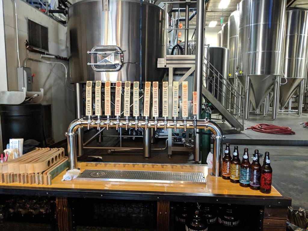 Three Weavers Brewing Company | restaurant | 1031 W Manchester Blvd A-B, Inglewood, CA 90301, USA | 3104005830 OR +1 310-400-5830