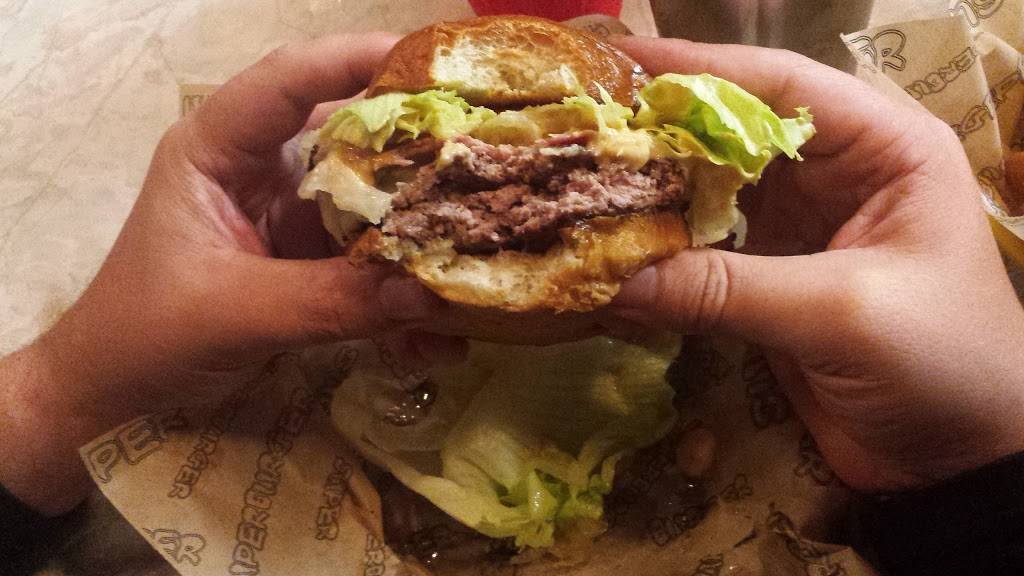 Superburger | restaurant | 1501 4th St, Santa Rosa, CA 95404, USA | 7075464016 OR +1 707-546-4016