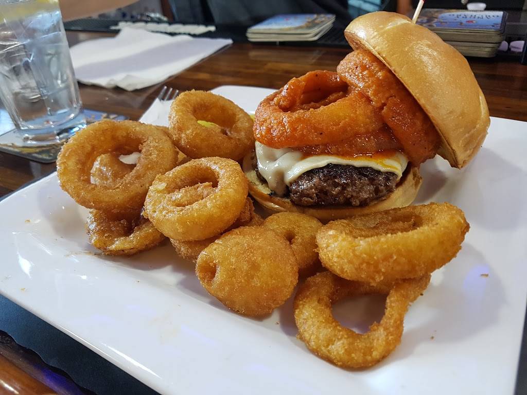 Beemers Pub & Grill | restaurant | 310 Main Street, Fitchburg, MA 01420, USA | 9783482100 OR +1 978-348-2100