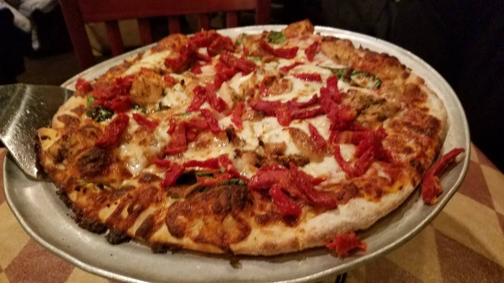 DeAngelos | restaurant | 2620 East 3rd Street, Eastland Plaza, Bloomington, IN 47401, USA | 8129610008 OR +1 812-961-0008