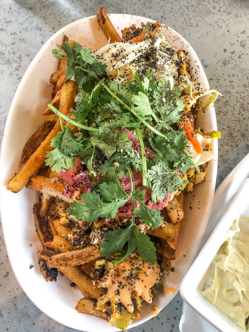 The Vegan Club | restaurant | 1400 W 25th St, Cleveland, OH 44113, USA | 2163476350 OR +1 216-347-6350