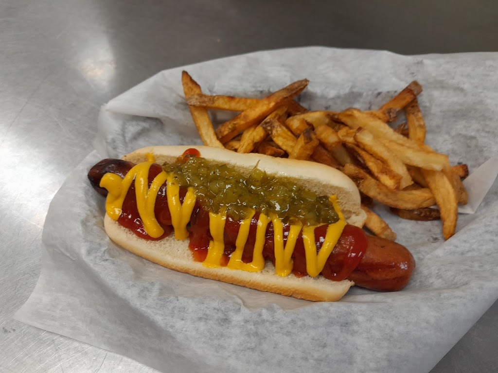 Johns Bakery and Cafe | restaurant | 317 E Lincolnway, Minerva, OH 44657, USA | 3308683684 OR +1 330-868-3684