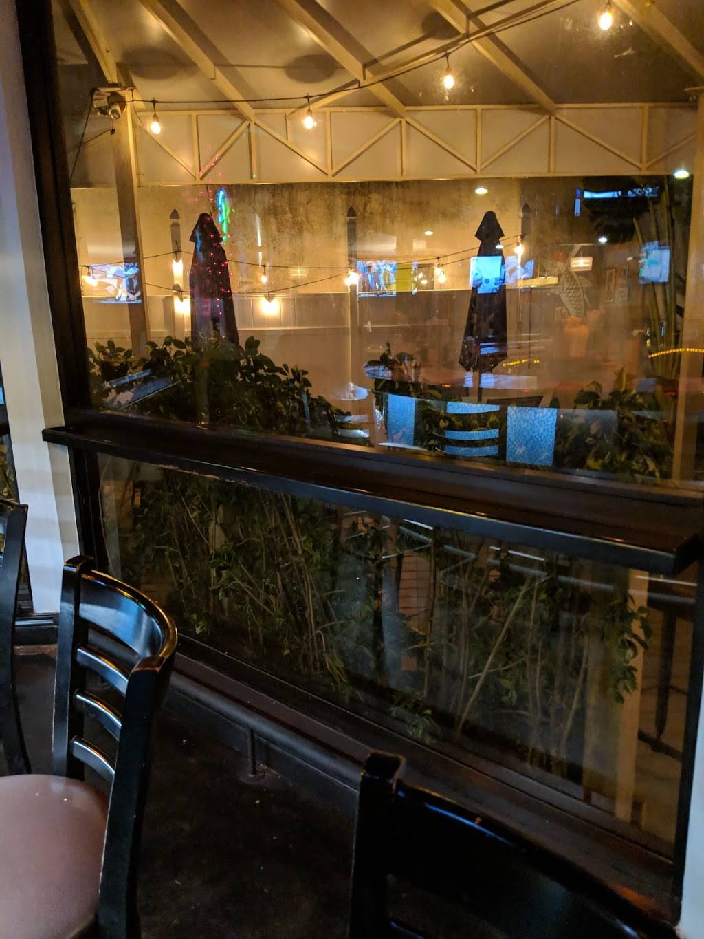 The Artisan Art & Food Collective | restaurant | 2832 Beach Blvd S, Gulfport, FL 33707, USA | 7273505866 OR +1 727-350-5866