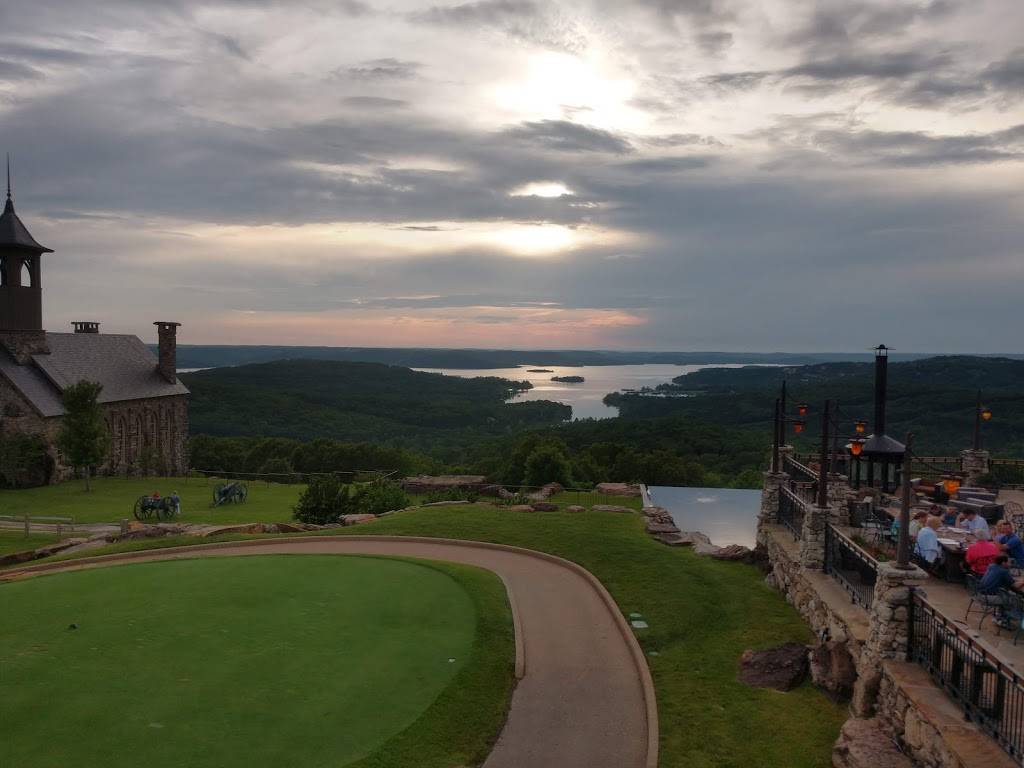 Top of the Rock | restaurant | 150 Top of the Rock Rd, Ridgedale, MO 65739, USA | 8002256343 OR +1 800-225-6343