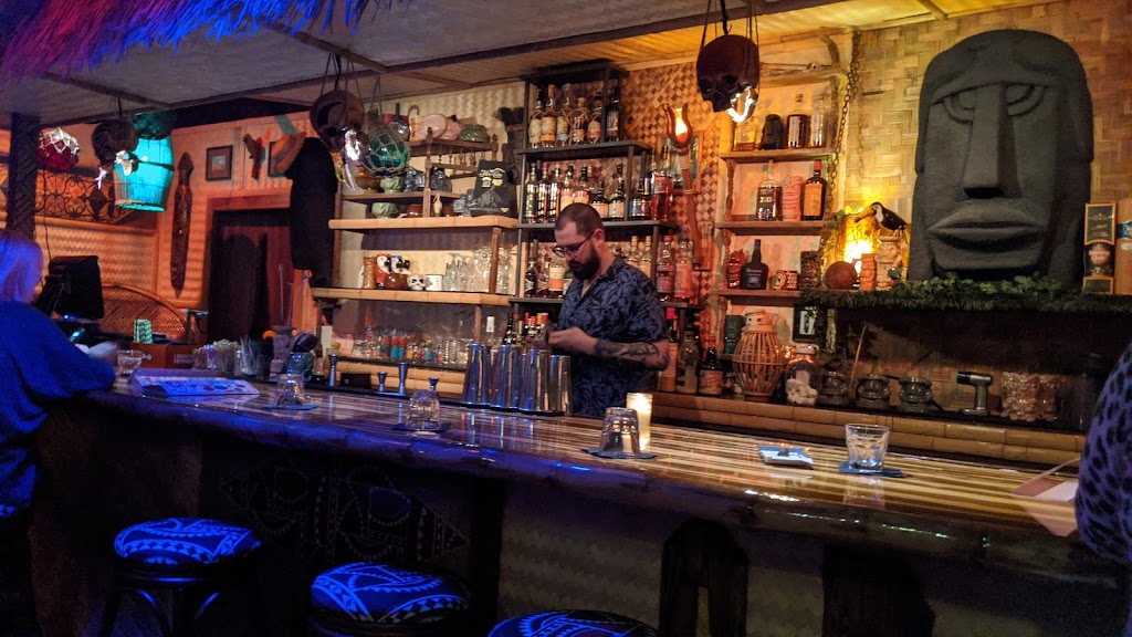 Tuffys Bottle Shop / Lounge / Music Box | night club | 200 Myrtle Ave, Sanford, FL 32771, USA | 3213634647 OR +1 321-363-4647