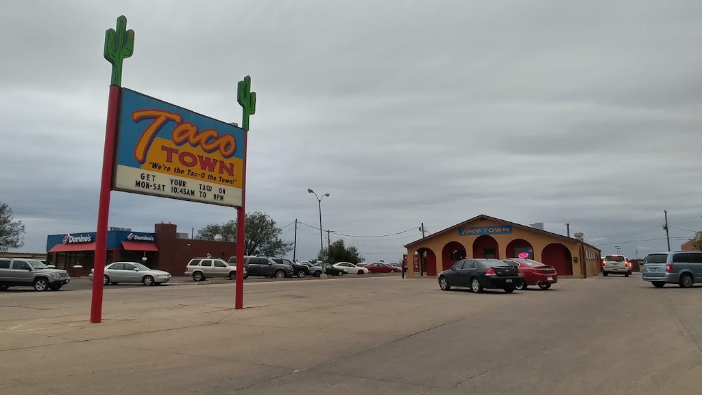 Taco Town | restaurant | 1007 W 27th St #1525, Scottsbluff, NE 69361, USA | 3086353776 OR +1 308-635-3776