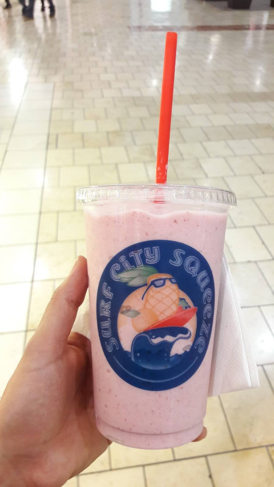 Surf City Squeeze | restaurant | 3030 Plaza Bonita Rd Suite 9003, National City, CA 91950, USA | 6194756636 OR +1 619-475-6636