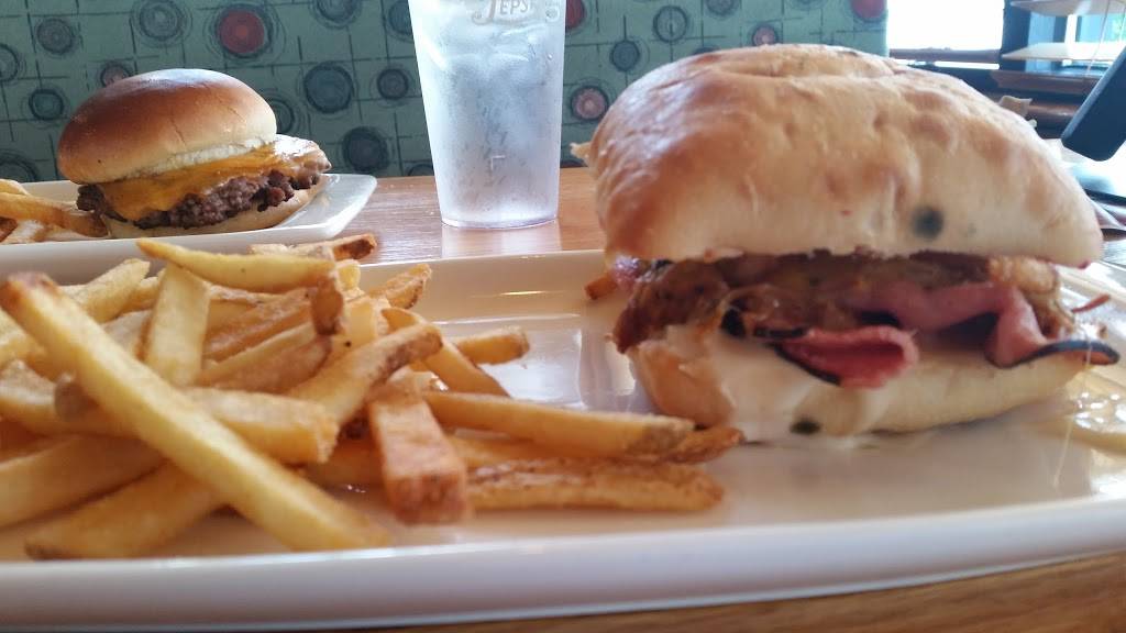 Applebees Grill + Bar | restaurant | 704 W Wade Hampton Blvd, Greer, SC 29651, USA | 8648480073 OR +1 864-848-0073