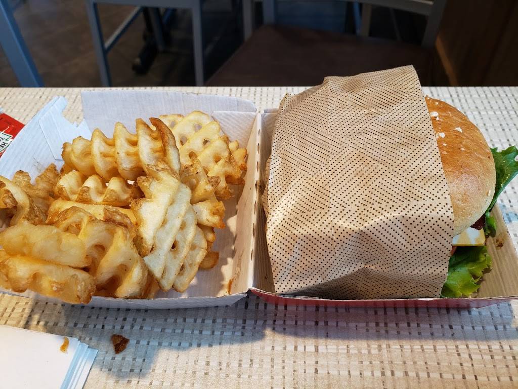 Chick-fil-A | restaurant | 3775 W College Ave, Appleton, WI 54914, USA | 9209390604 OR +1 920-939-0604