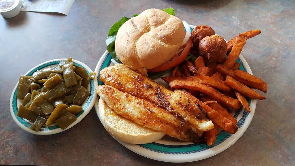 Juniors Seafood Restaurant and Grill | restaurant | 9349 Main St N, Jacksonville, FL 32218, USA | 9047519180 OR +1 904-751-9180