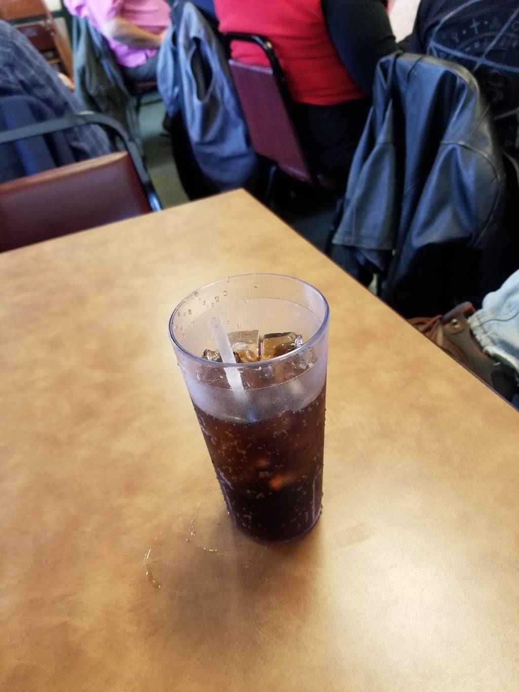 American Table Family Restaurant | restaurant | 580 Craig Dr # 1, Perrysburg, OH 43551, USA | 4199318715 OR +1 419-931-8715