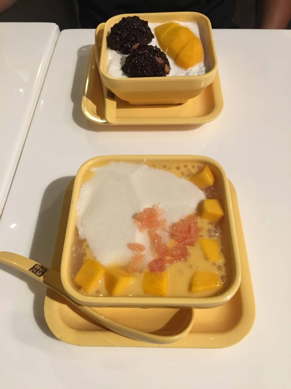 Urban Kare House | restaurant | 411 S Shore Center, Alameda, CA 94501, USA | 5102638222 OR +1 510-263-8222