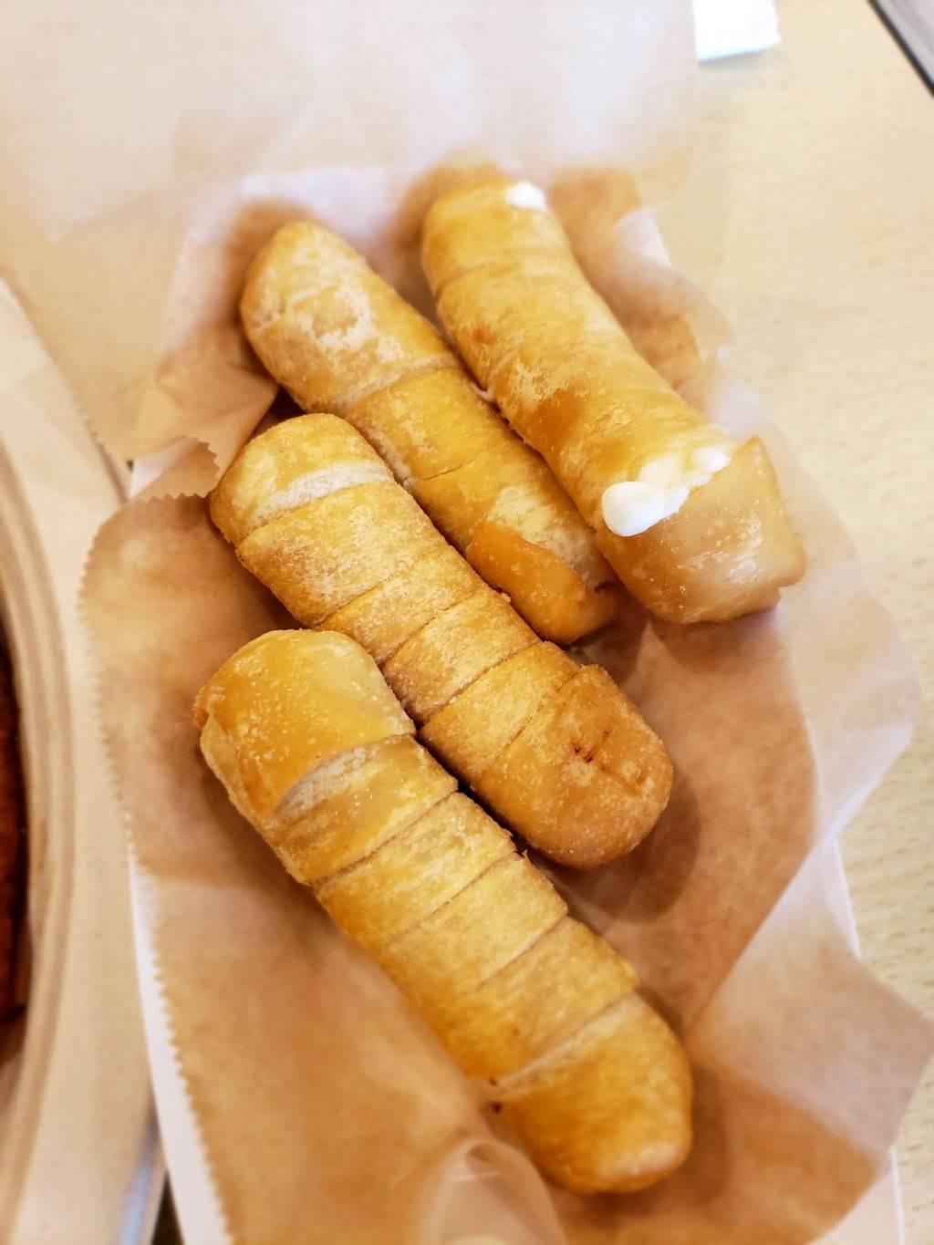 Chamo Venezuelan Cuisine | restaurant | 950 E Colorado Blvd, Pasadena, CA 91106, USA | 6266393339 OR +1 626-639-3339