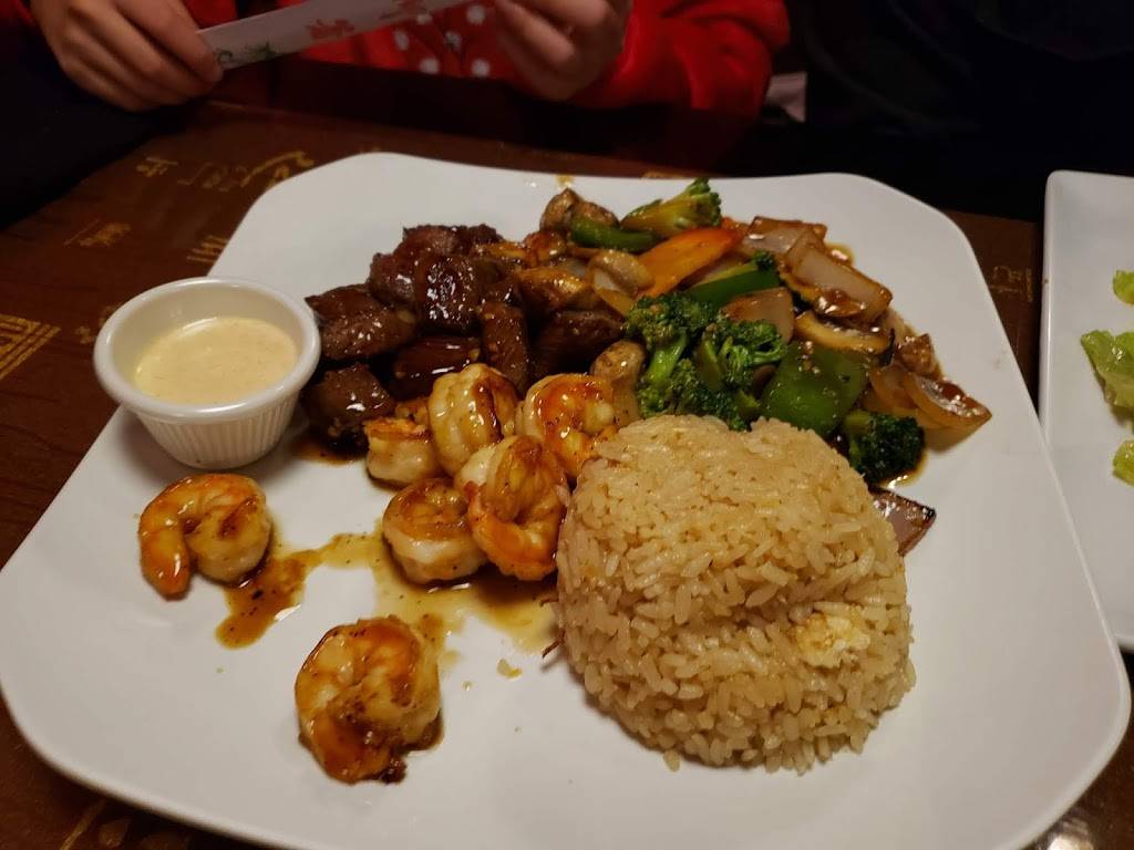 Oishi Sushi Restaurant & Bar | restaurant | 12220 Shawnee Mission Pkwy, Shawnee, KS 66216, USA | 9132683888 OR +1 913-268-3888