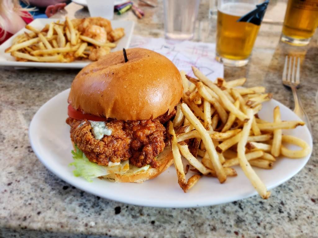 The Town Hall Grill | restaurant | 410 Market St, Chapel Hill, NC 27516, USA | 9199608696 OR +1 919-960-8696