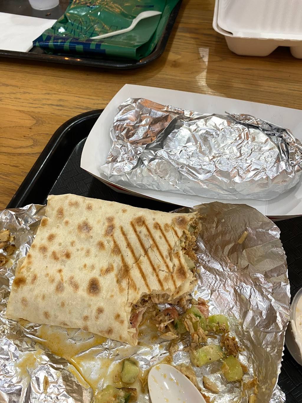 Mama lamees | restaurant | 5959 Shellmound St, Emeryville, CA 94608, USA | 5103507391 OR +1 510-350-7391