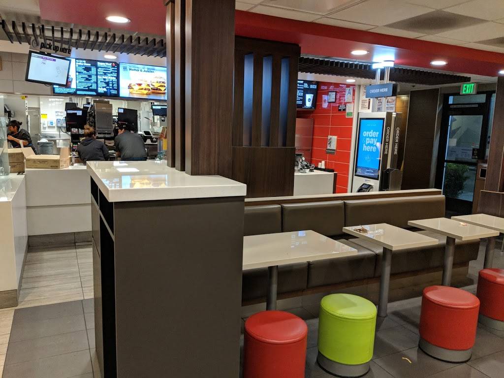 McDonalds | cafe | 1127 N San Fernando Blvd, Burbank, CA 91504, USA | 8188425878 OR +1 818-842-5878