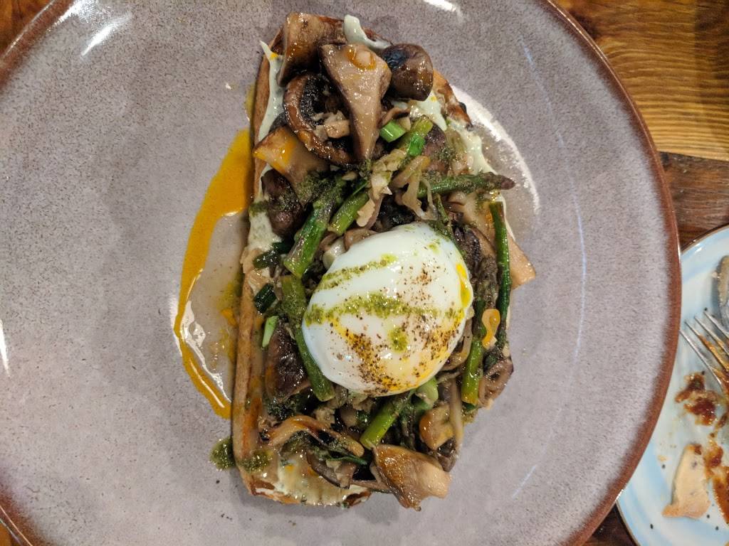 Amber Ox Public House | restaurant | 525 Prince George St Suite 102, Williamsburg, VA 23185, USA | 7577902299 OR +1 757-790-2299